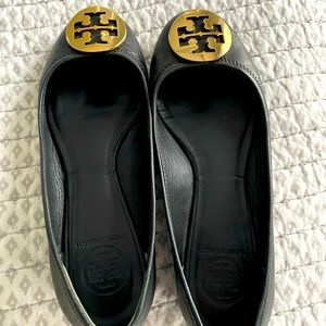 Tory Burch, size 8 black flats!